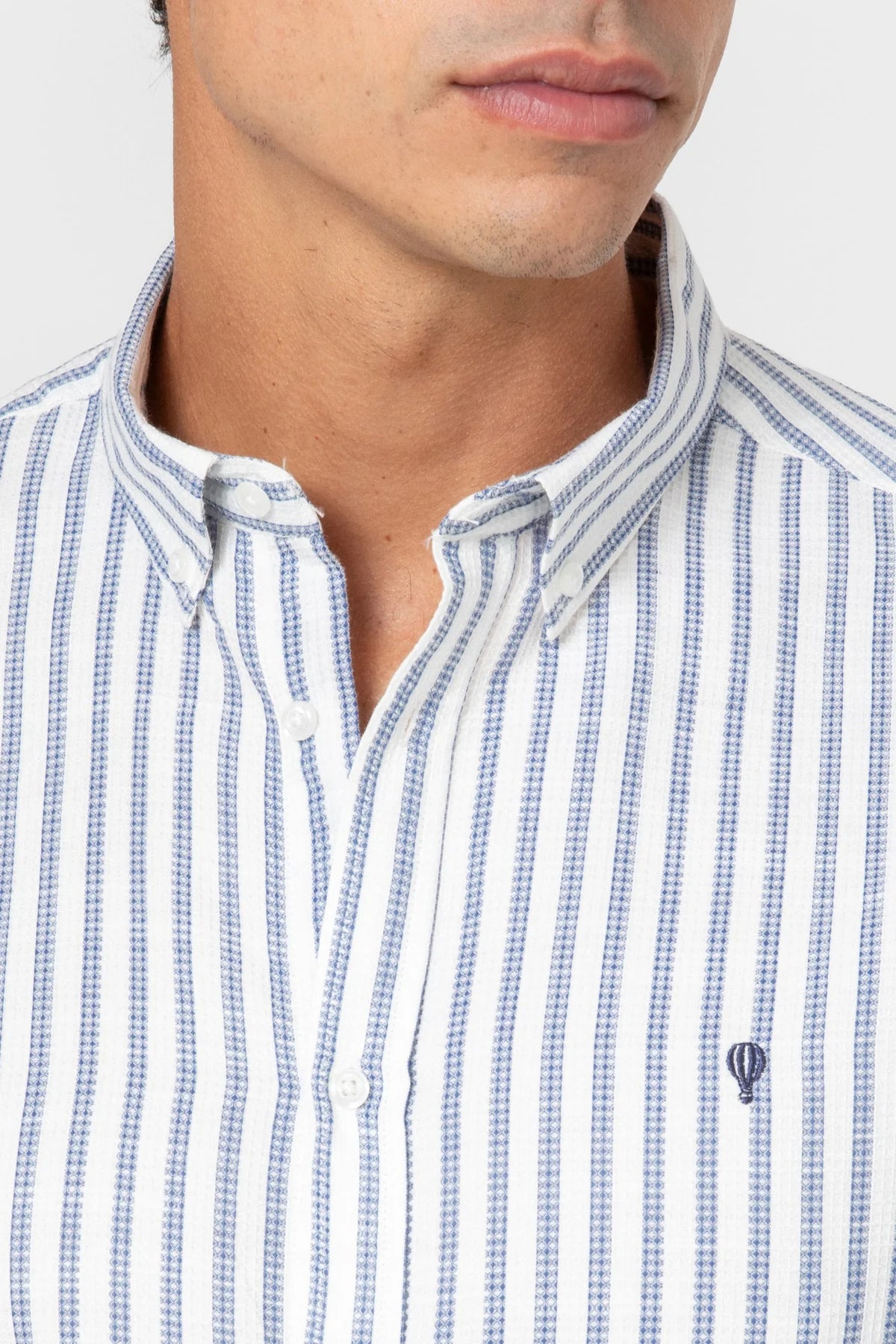 Camisa Estruturada Riscas