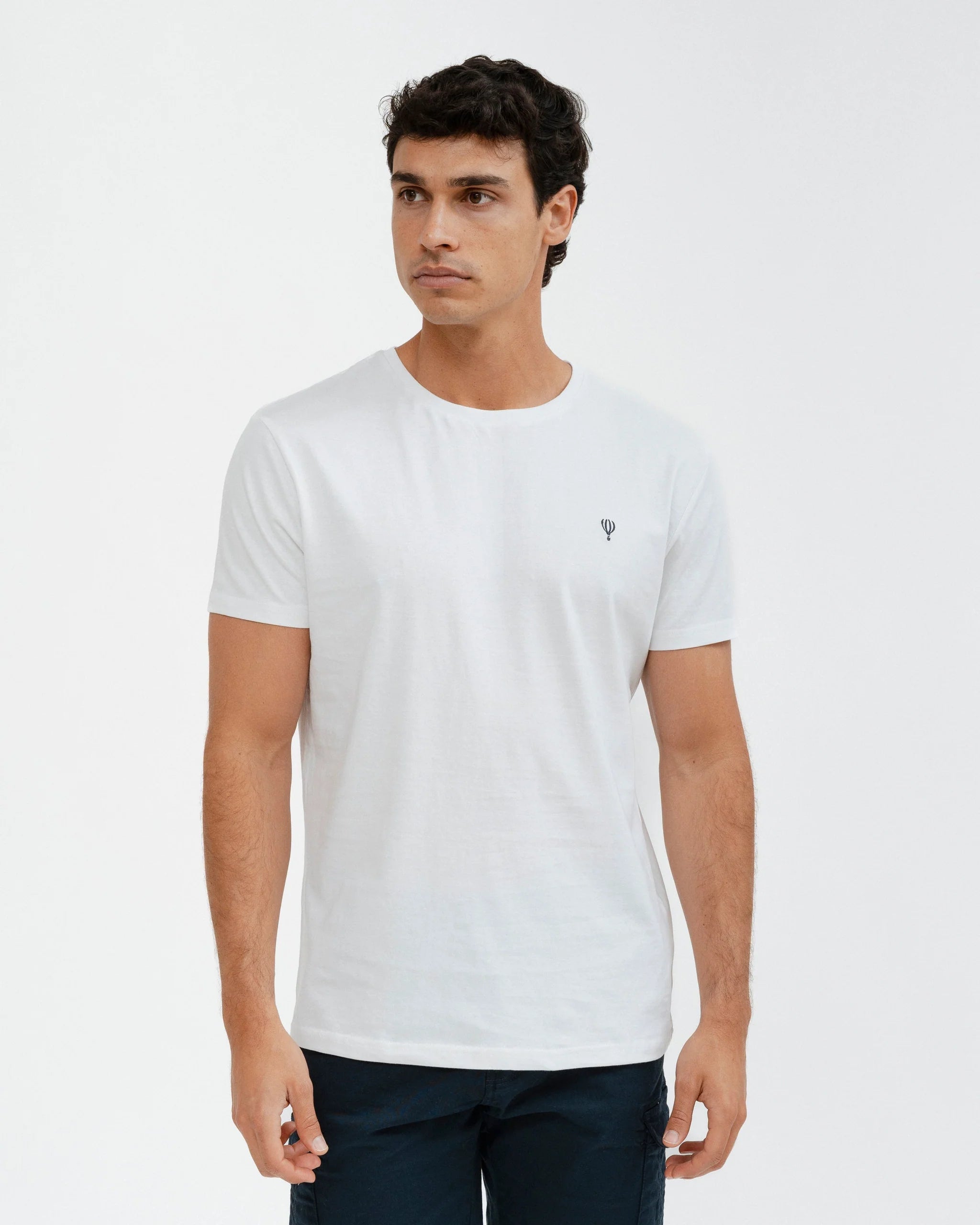 T-Shirt Básica Branca