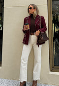 Blazer Estruturado com Tachas e Ombreiras