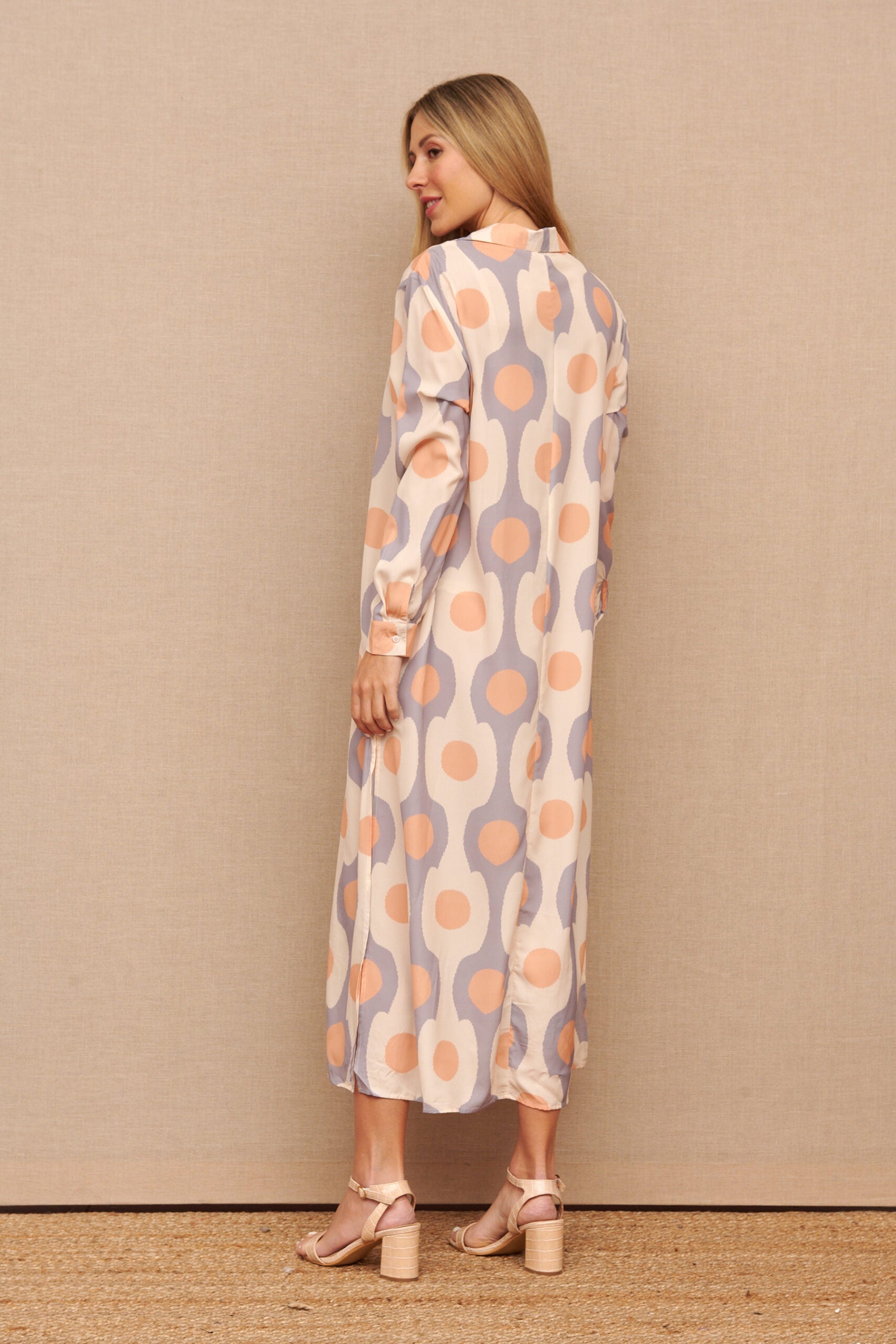 Vestido longo estílo camisa estampado