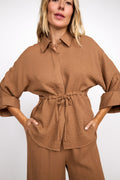 Conjunto Camel - Camisa e Calça Perna Larga