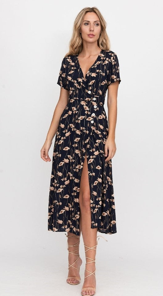 Vestido midi floral preto com fenda