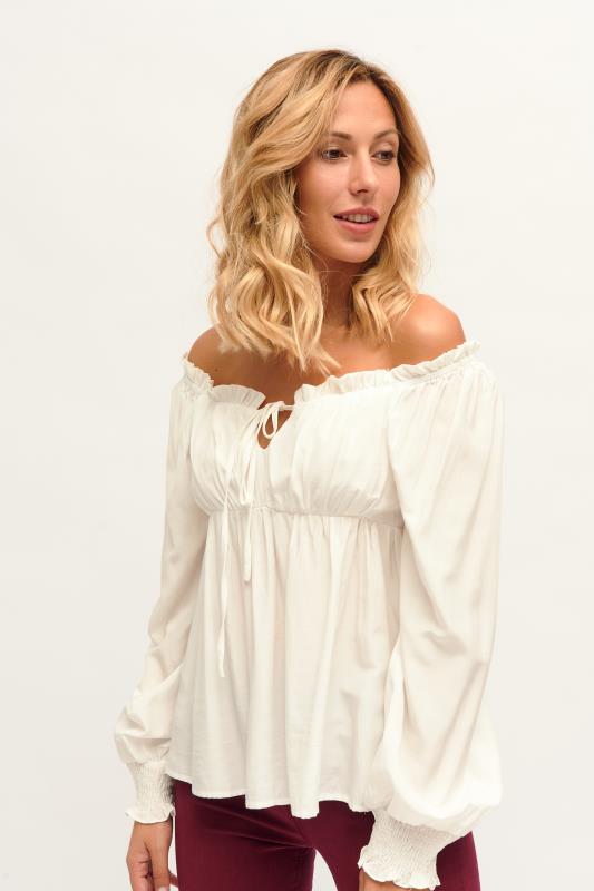 Blusa Branca com Decote Bardot