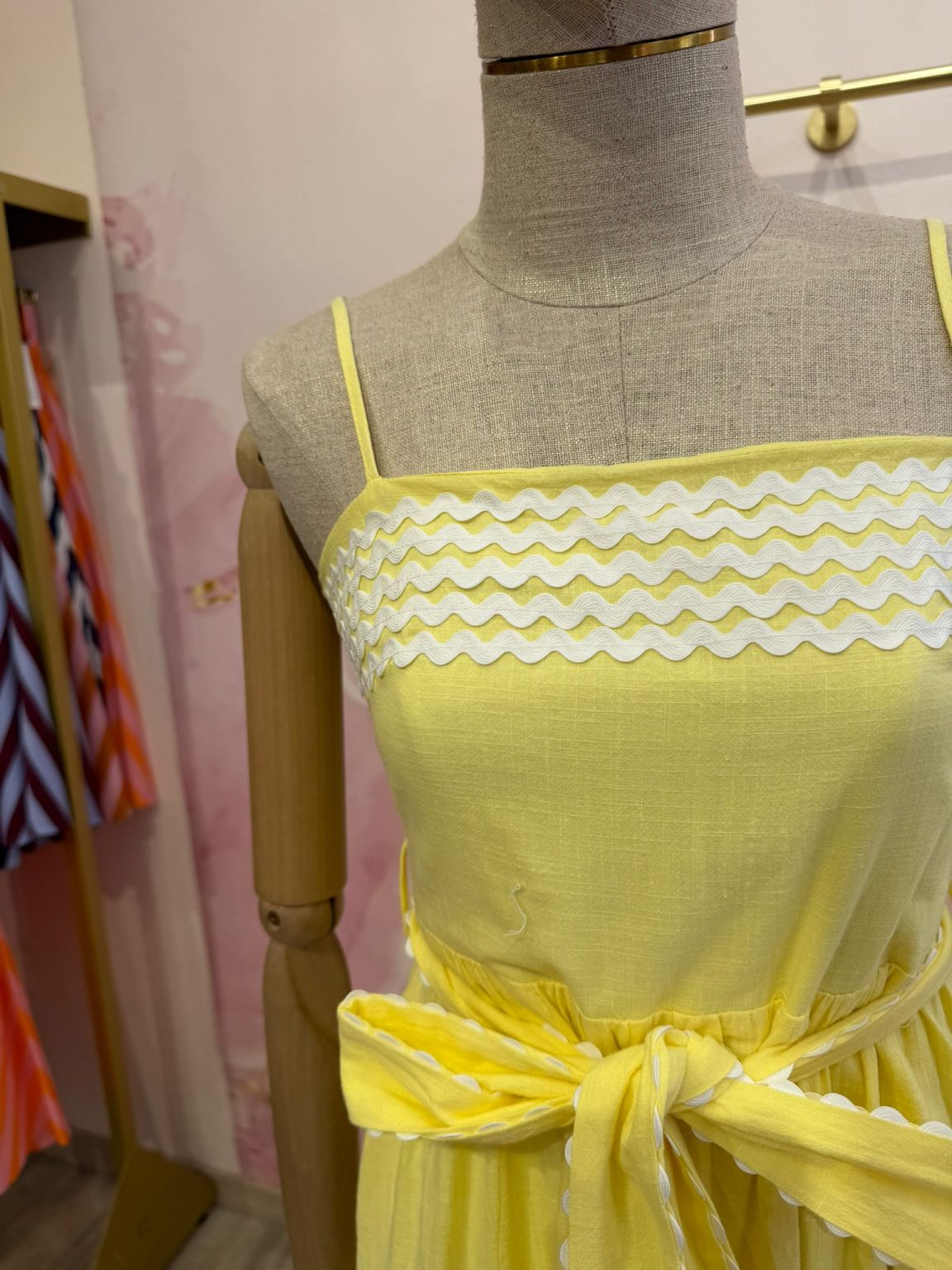 Vestido Midi Vichy Amarelo