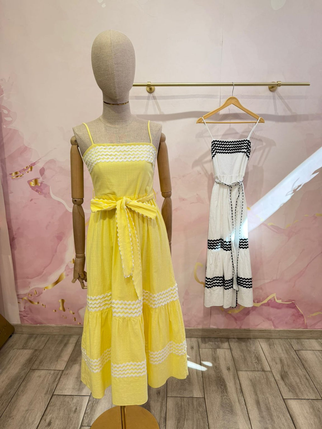 Vestido Midi Vichy Amarelo
